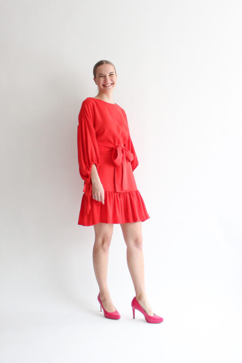 UNIQUE red puff sleeve dress in viscose