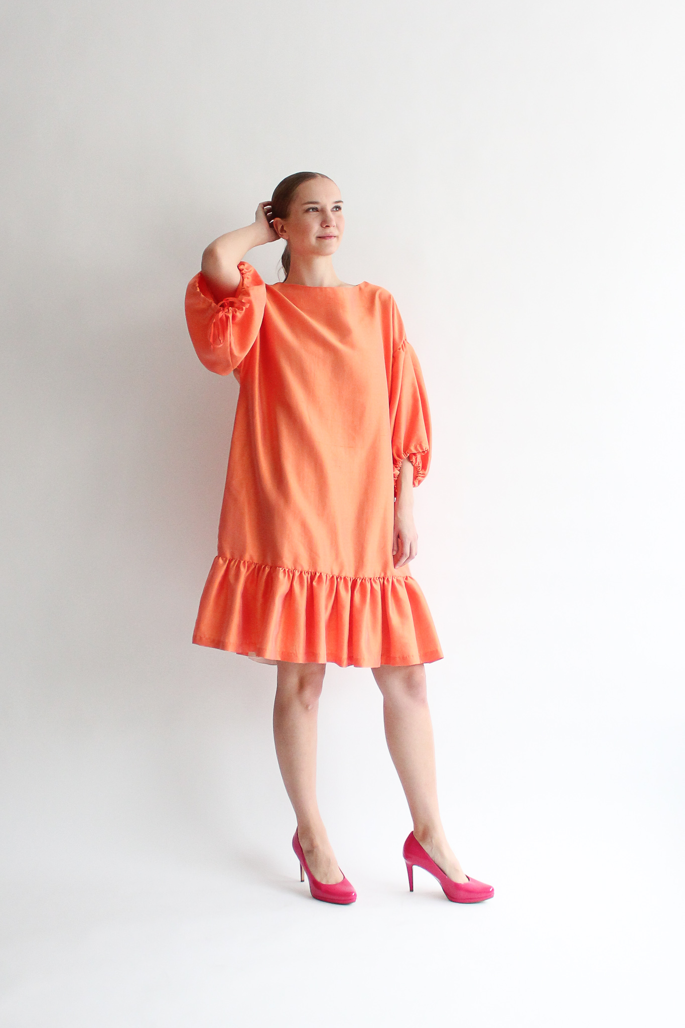 Orange longer 100 % silk puff sleeve dress - Image 2