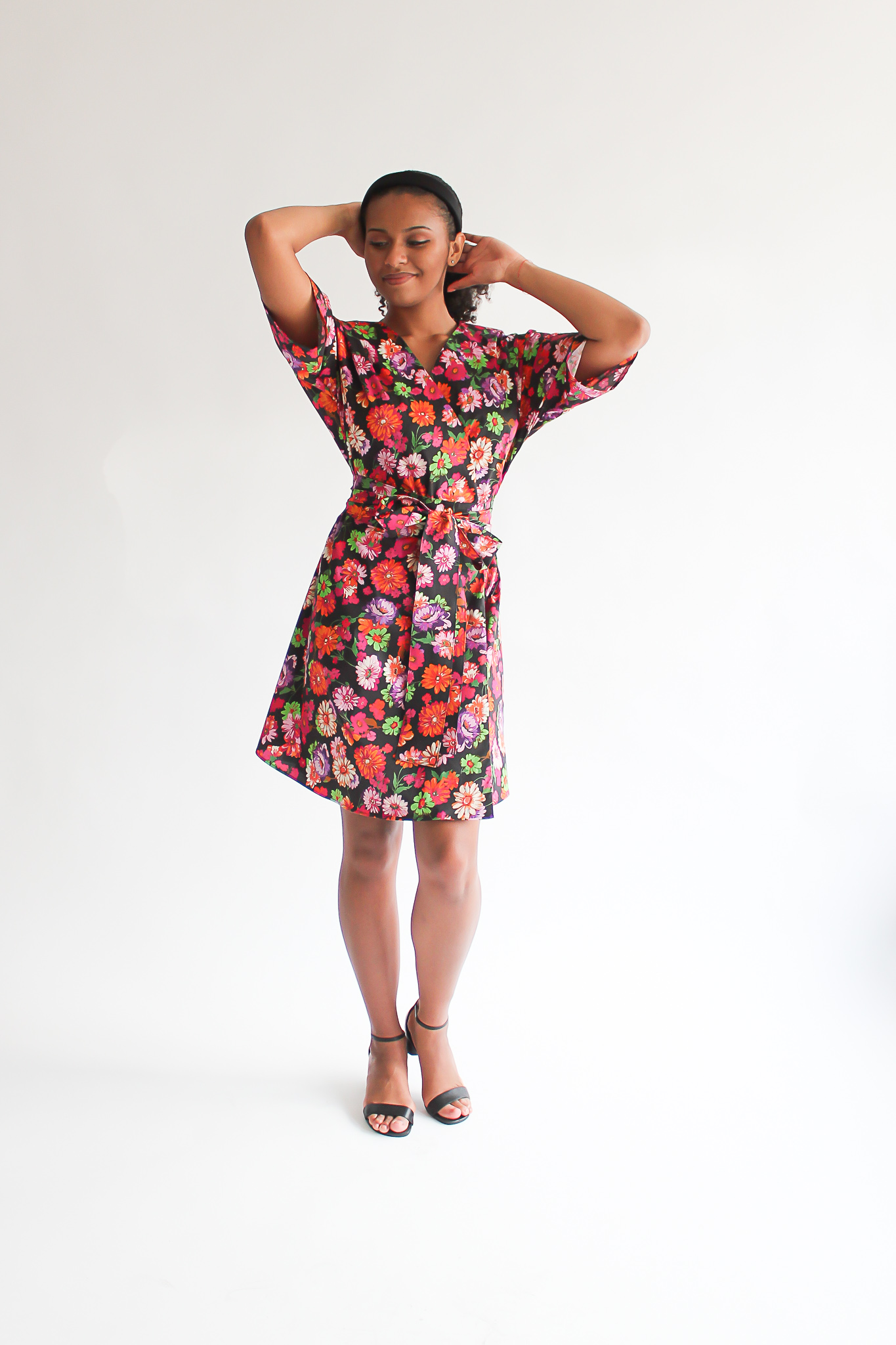 Fiore nero mini cotton wrap dress