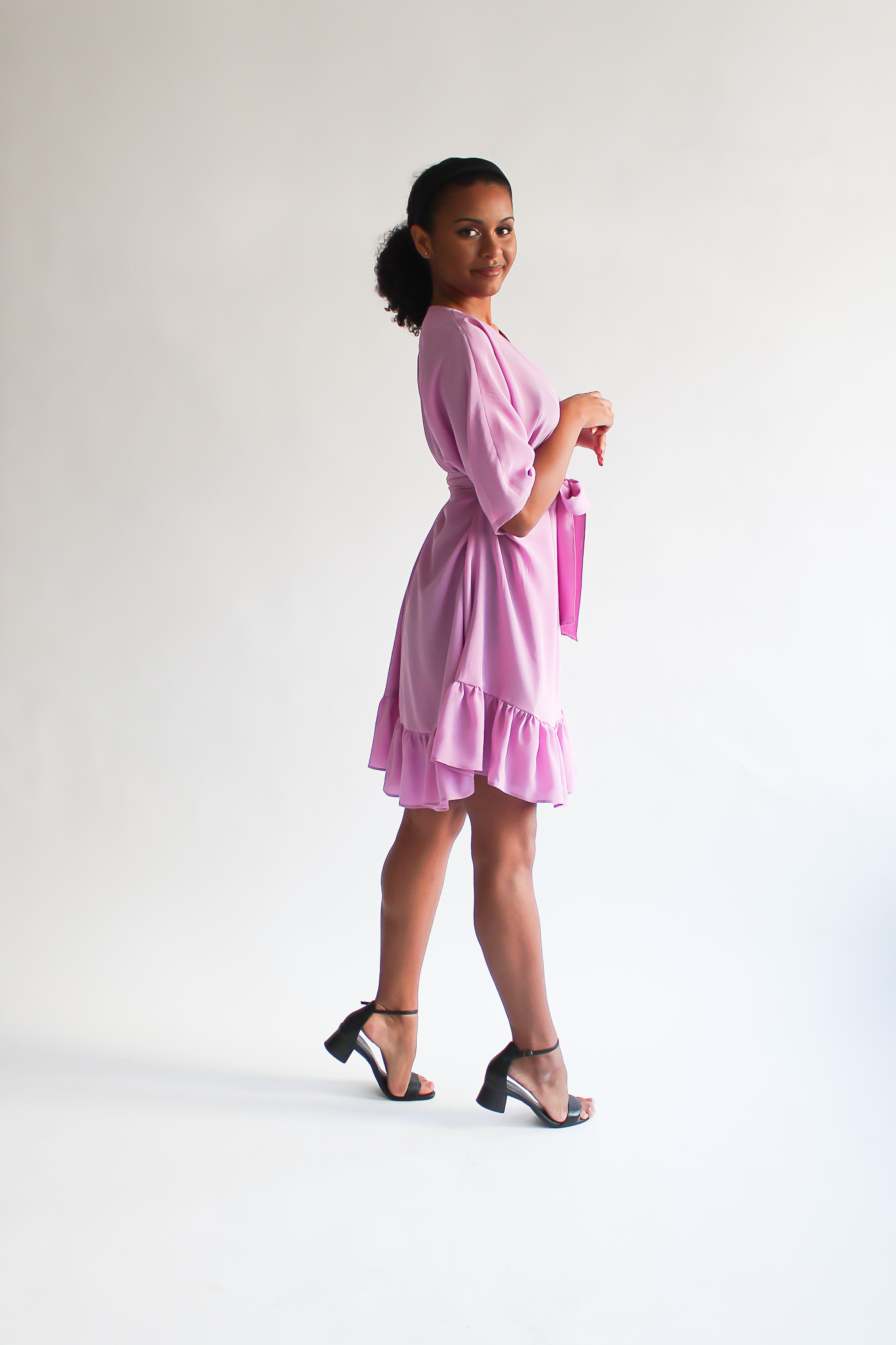 UNIQUE light pink 100 % silk mini ruffle wrap dress - Image 2