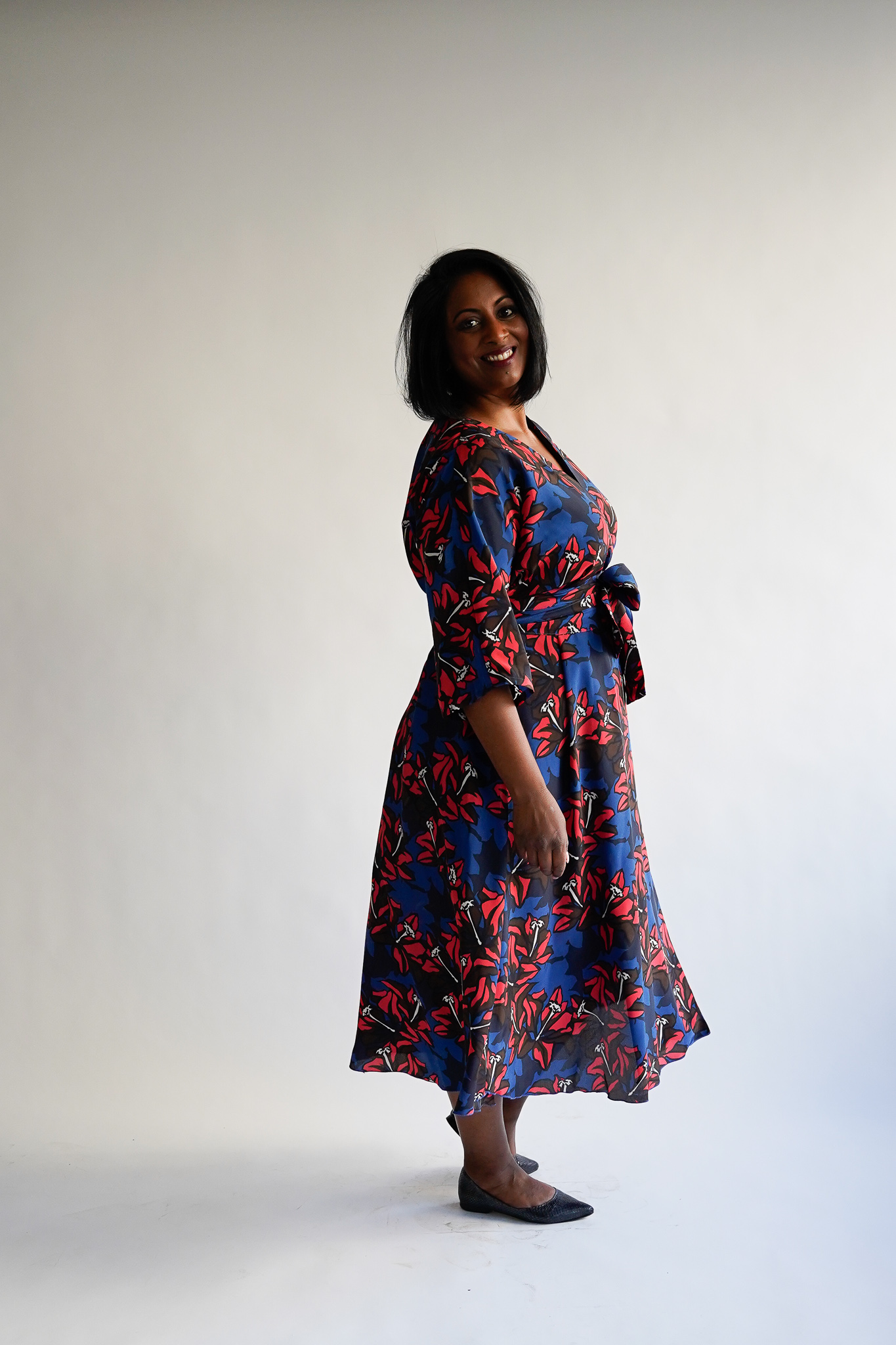 Amarillide 100 % silk midi wrap dress - Image 3