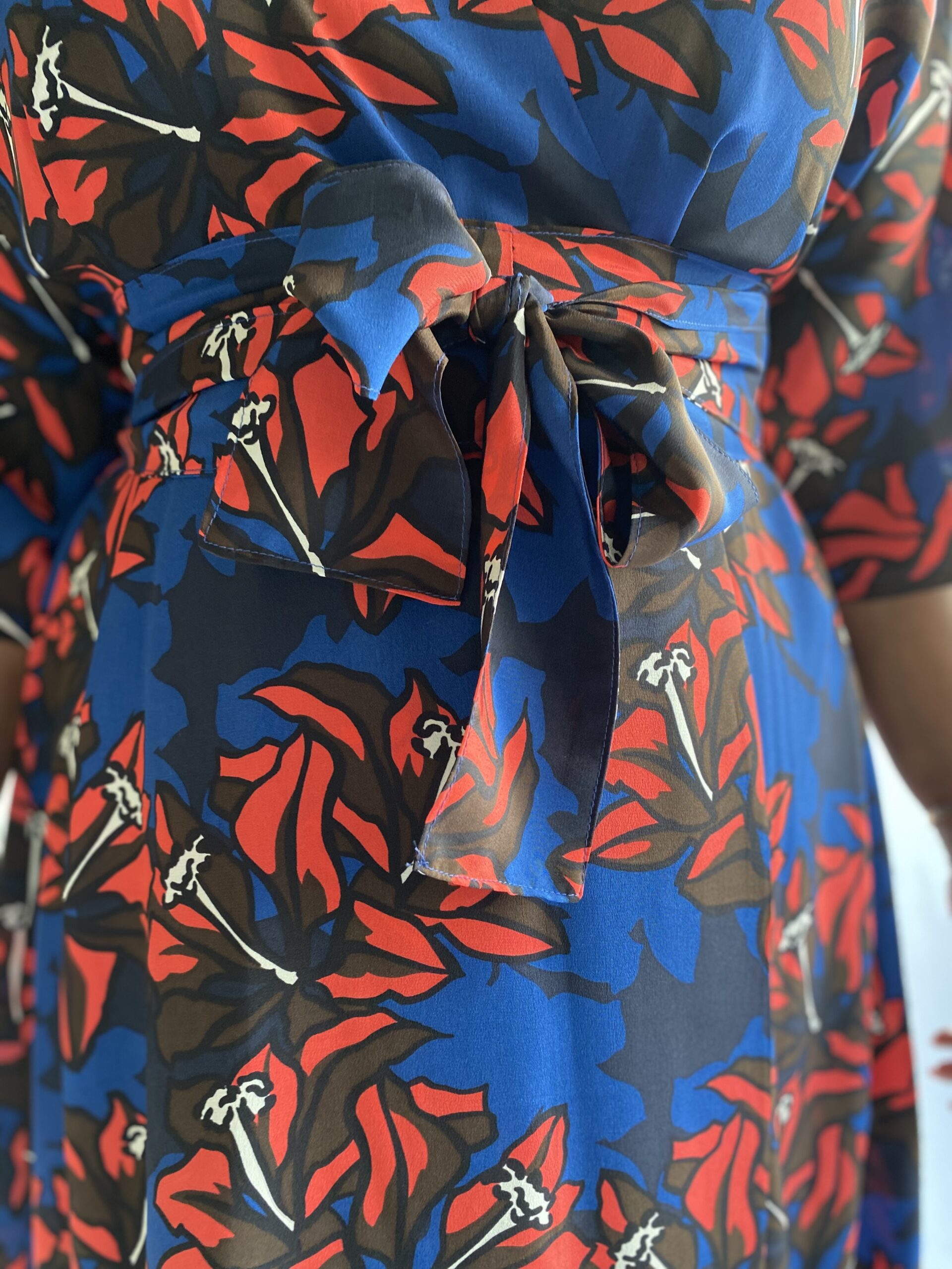 Amarillide 100 % silk midi wrap dress - Image 6