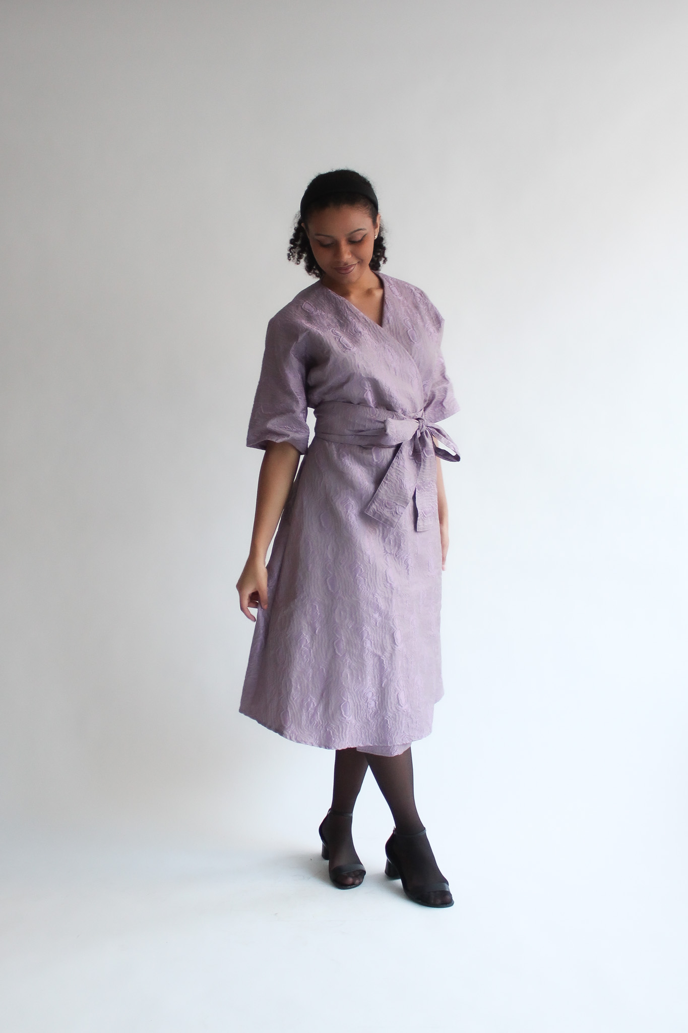 UNIQUE jacquard lilac midi wrap dress - Image 6