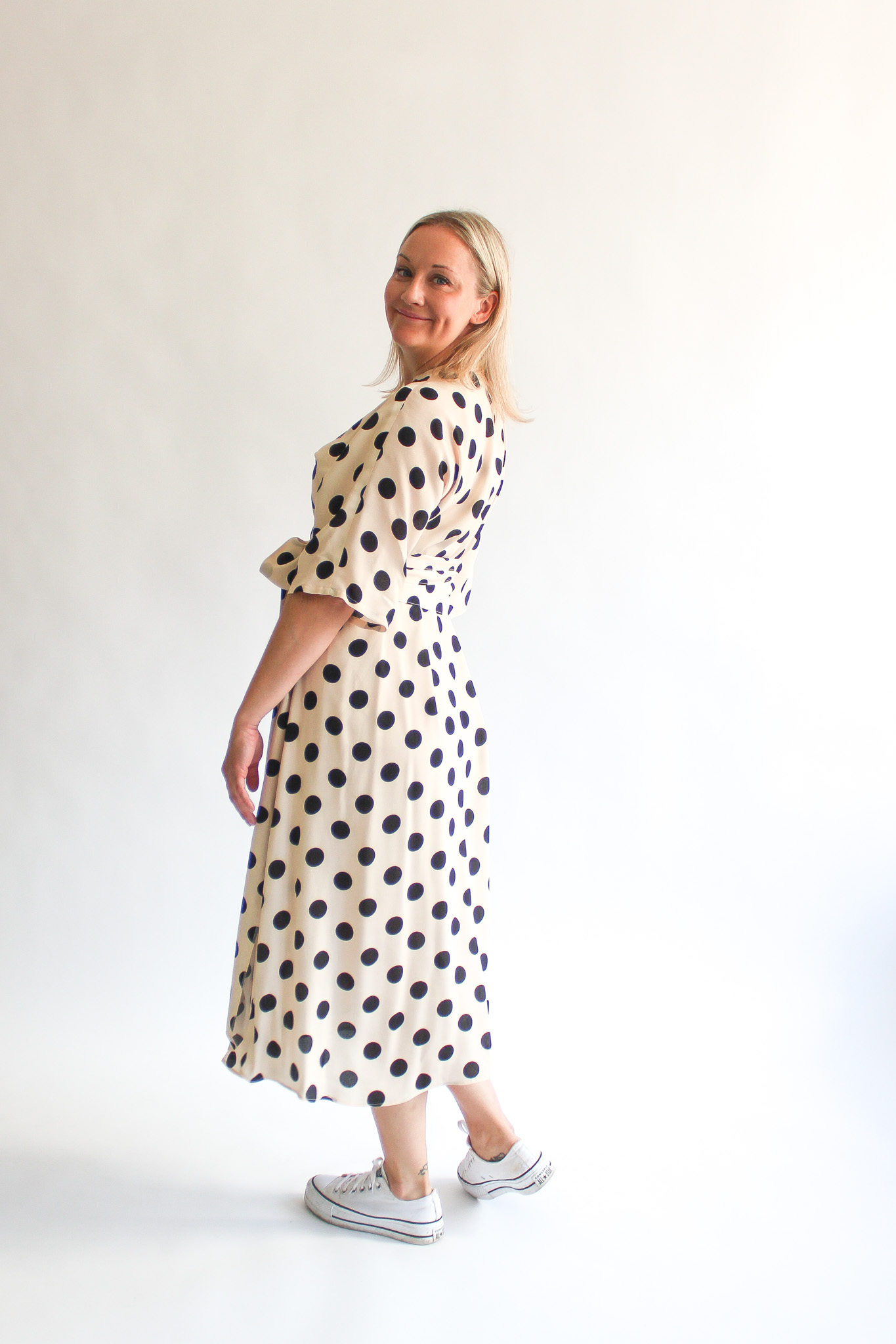 A pois crema e nero viscose midi wrap dress - Image 3