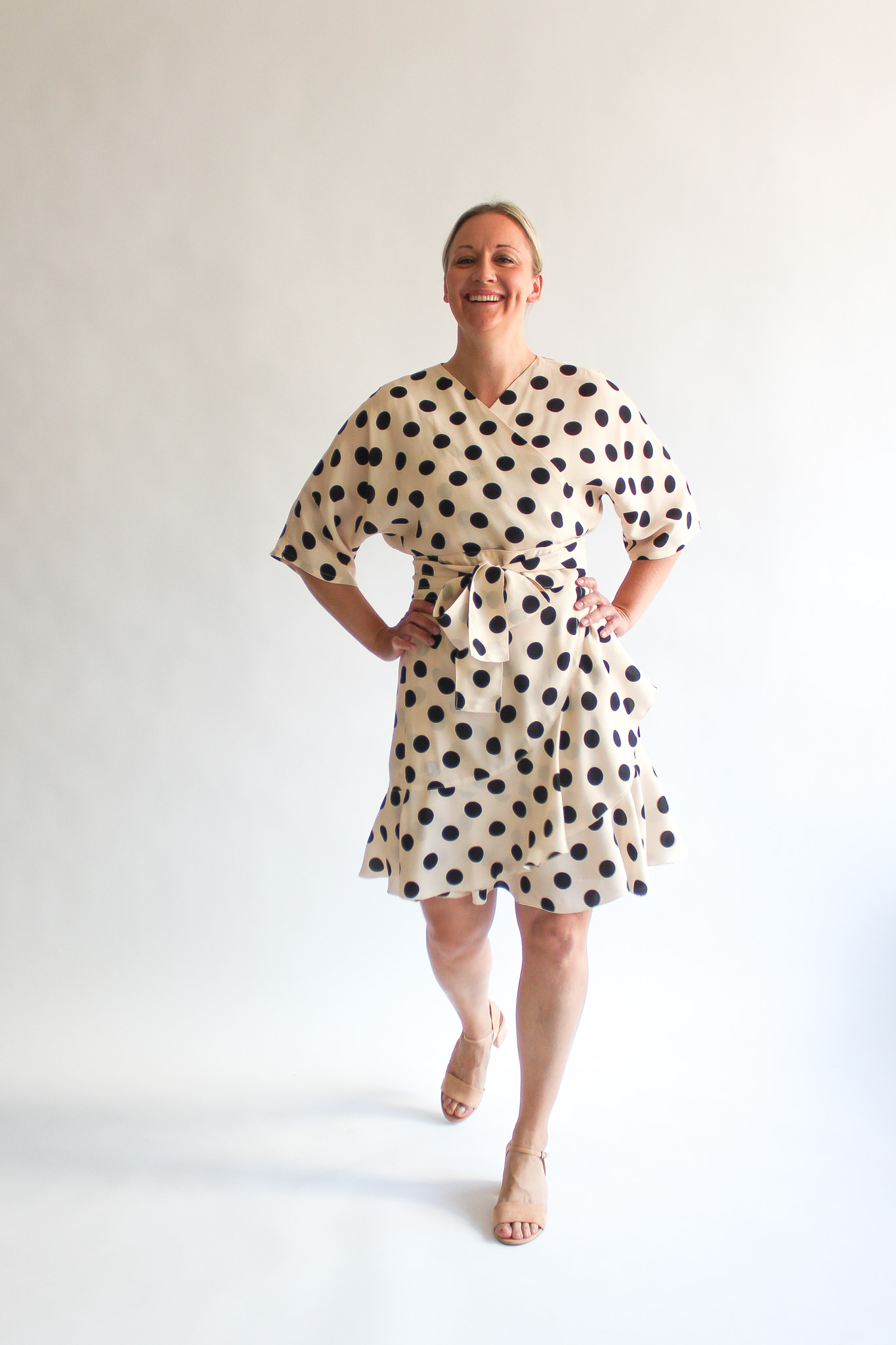 A pois crema e nero viscose mini frill wrap dress - Image 2