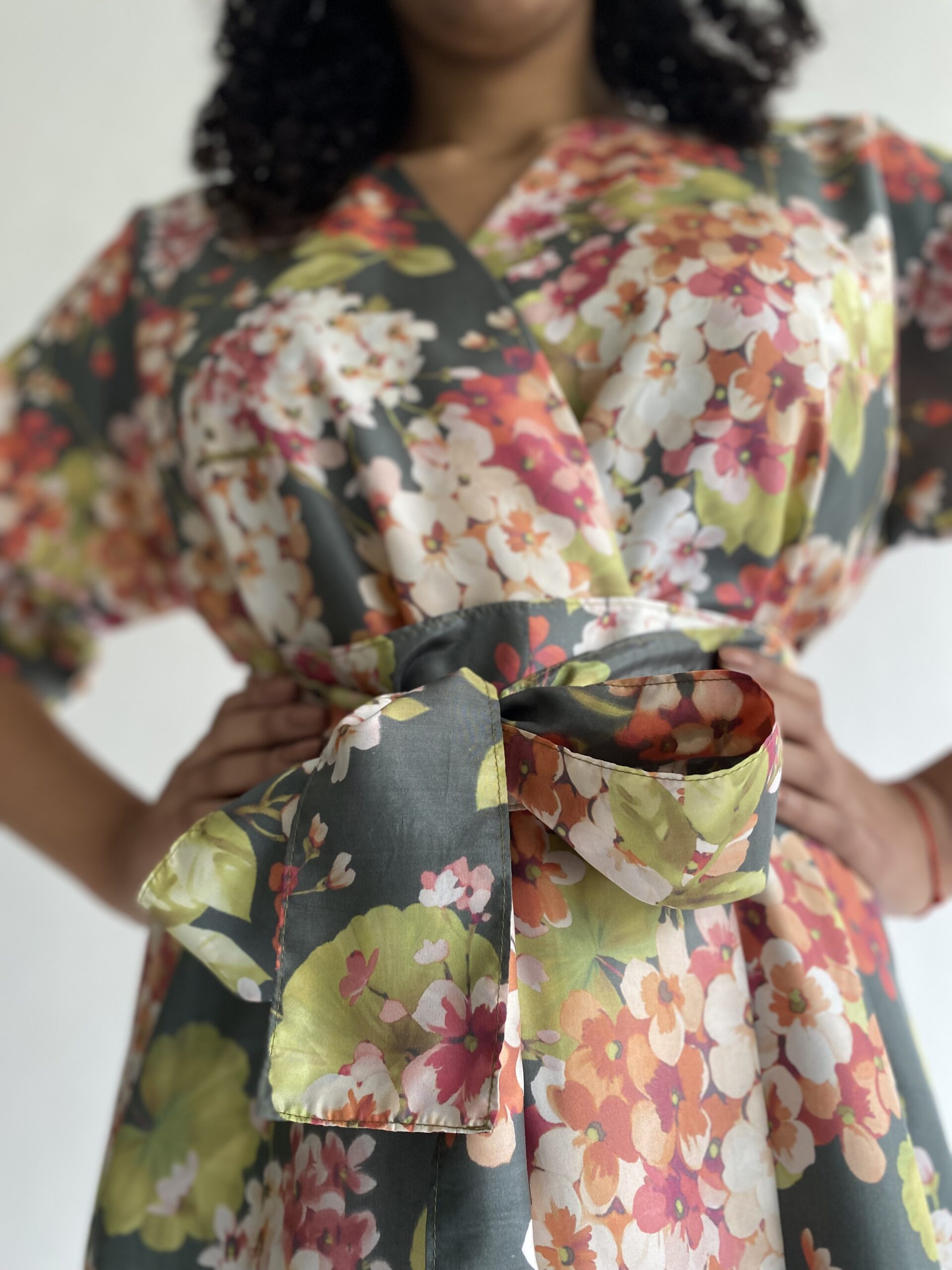 FIORE DI CILIEGIA silk midi wrap dress - Image 11