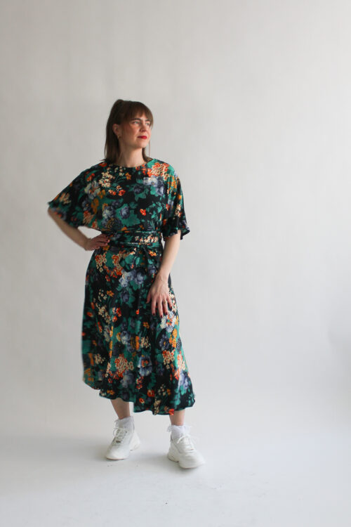 Blu scuro floreale shirt + midi skirt combo