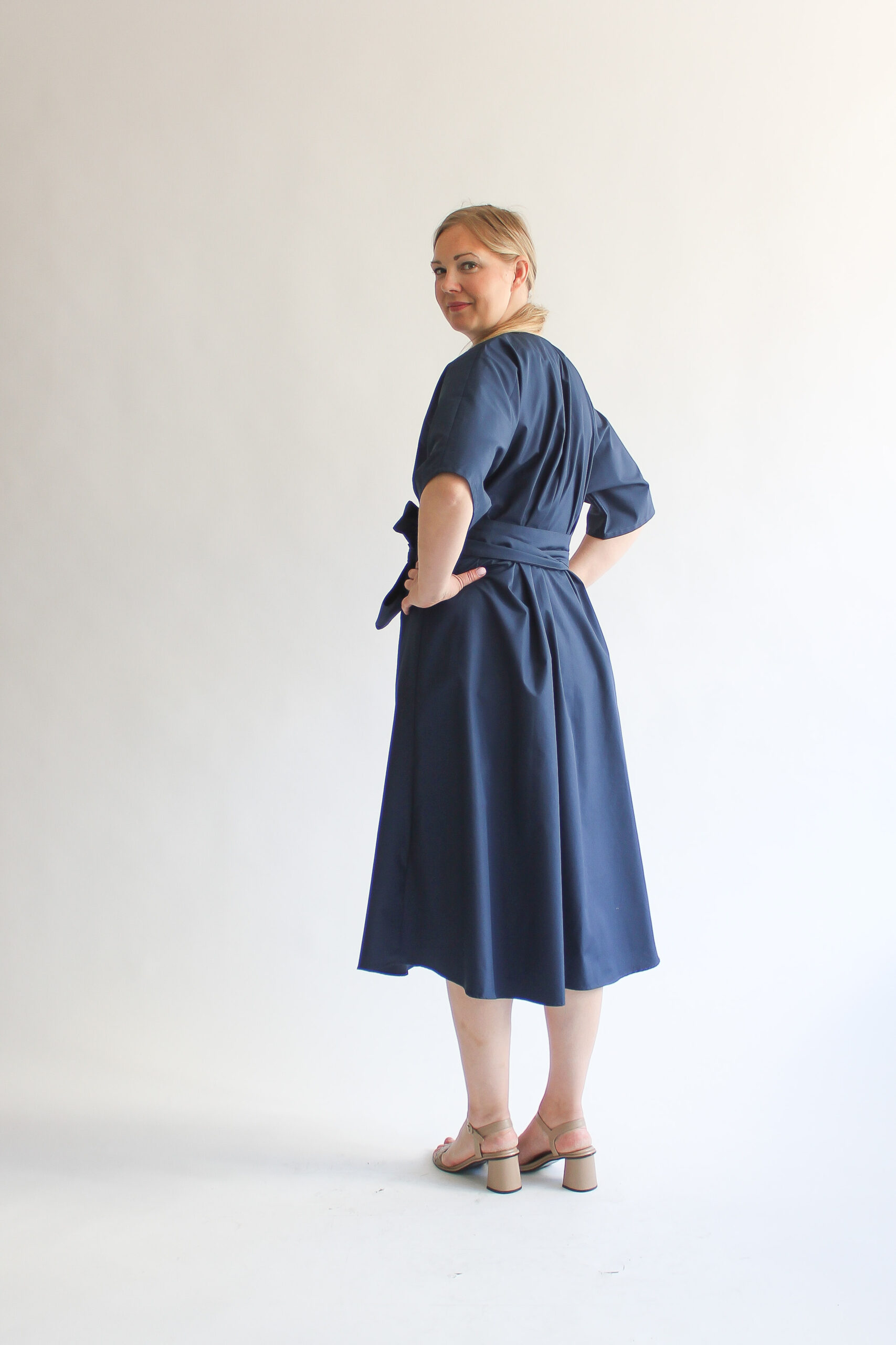 Marina cotton midi wrap dress - Image 3