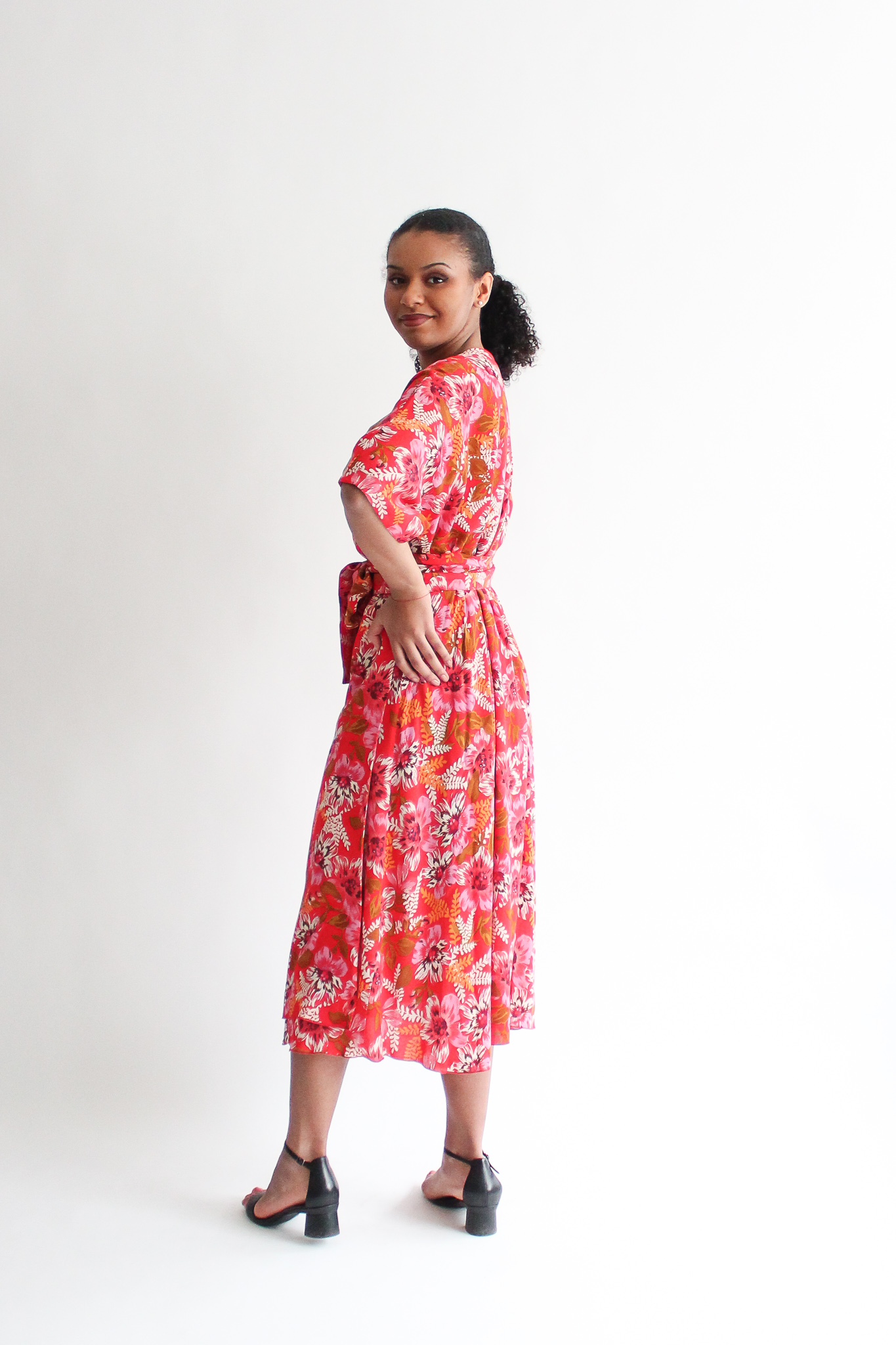 Rosso tropicale midi wrap dress - Image 5