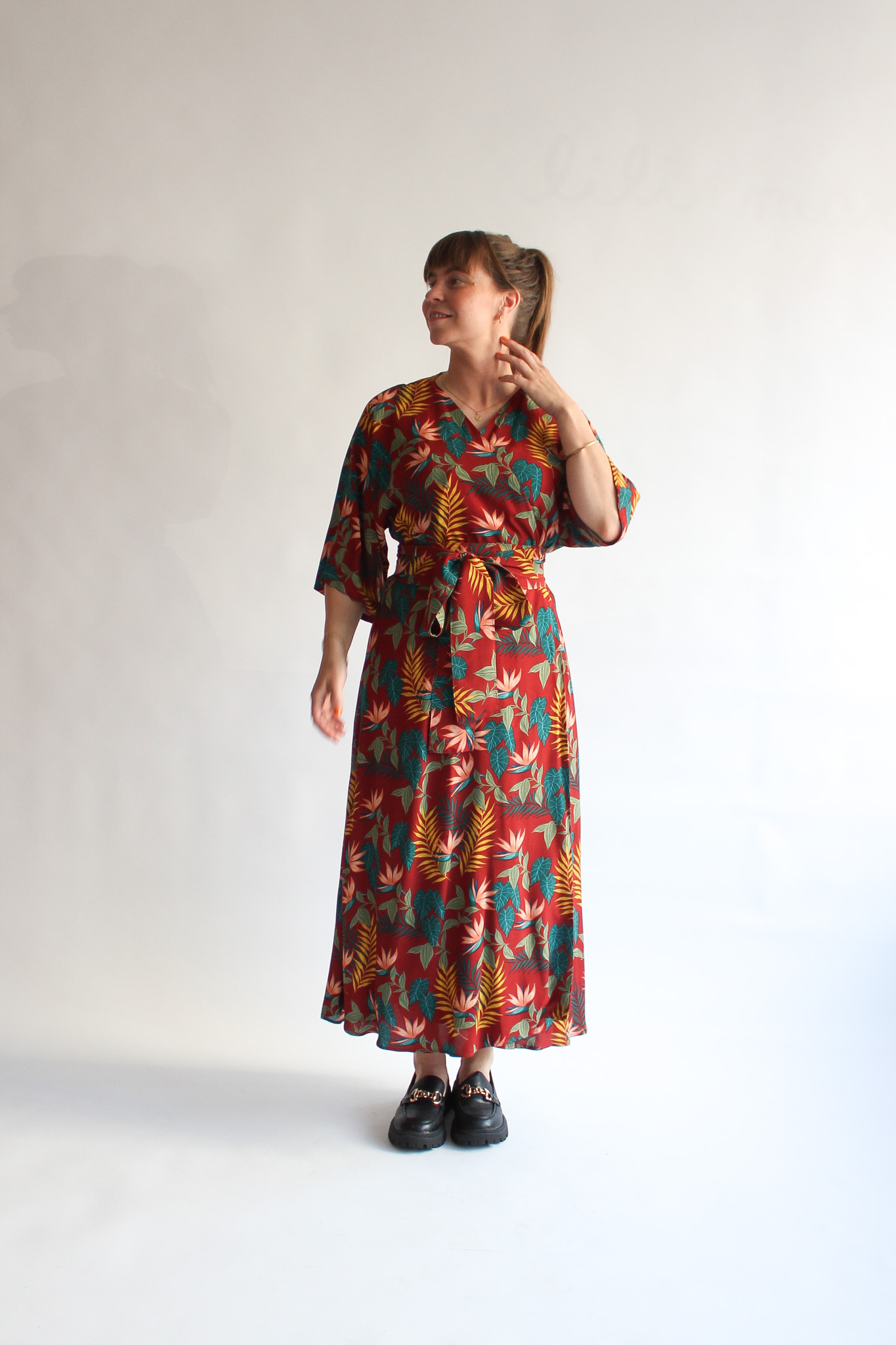 Giungla borgogna viscose midi wrap dress - Image 2