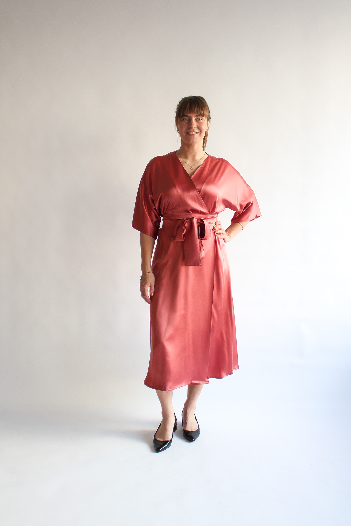 Rosa antica 100 % silk midi wrap dress