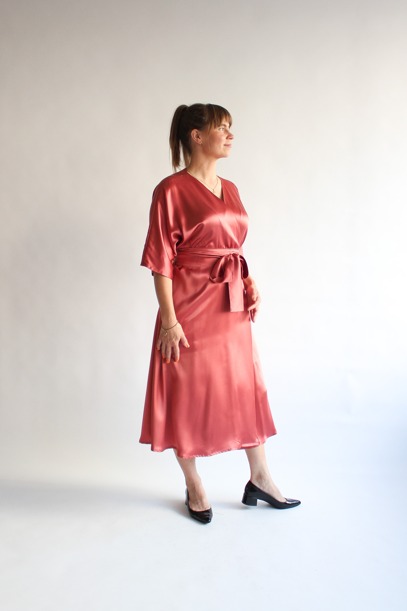 Rosa antica 100 % silk midi wrap dress - Image 2