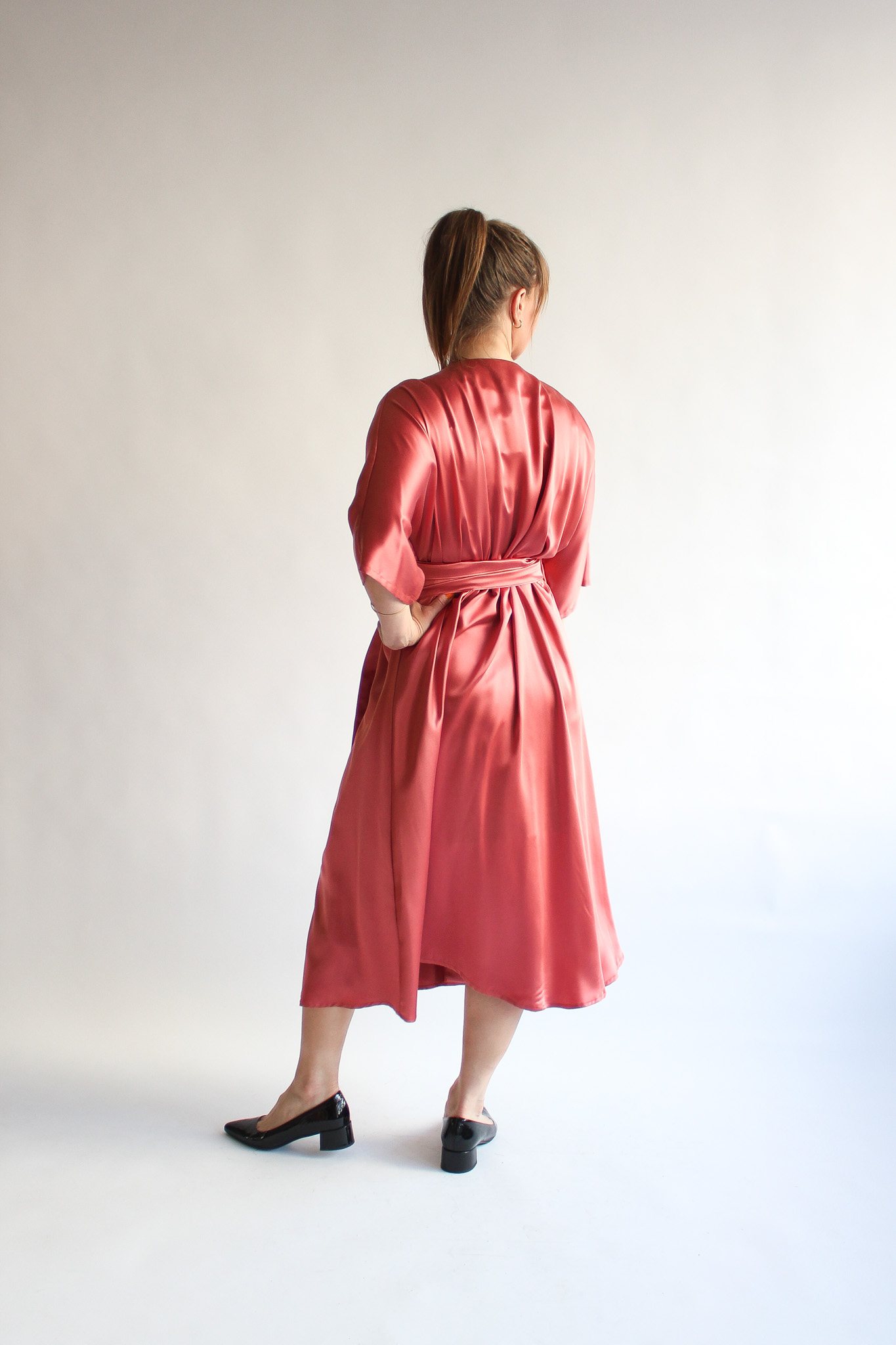 Rosa antica 100 % silk midi wrap dress - Image 6