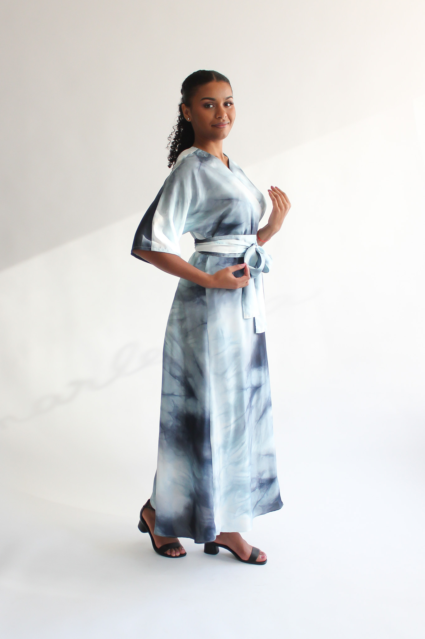 Nuvole 100 % silk maxi wrap dress - Image 4