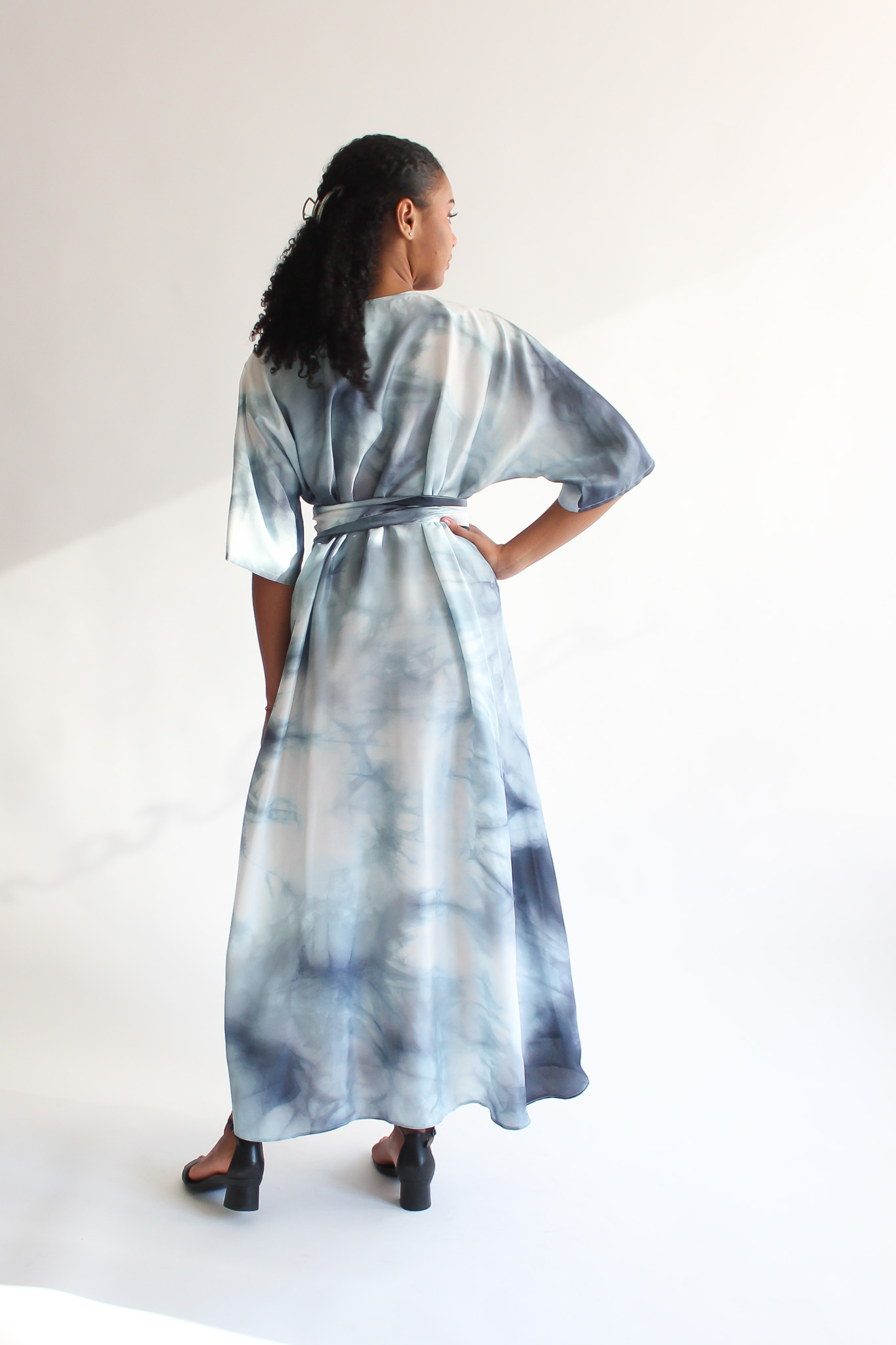 Nuvole 100 % silk maxi wrap dress - Image 5
