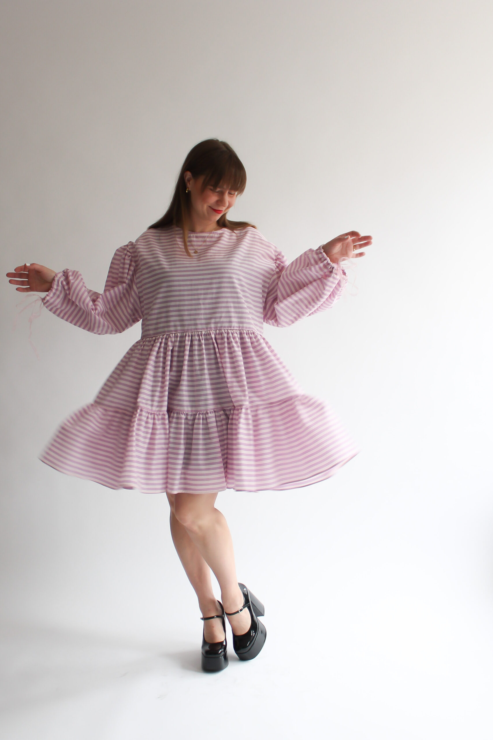 Righe viola puff sleeve double ruffle dress - Image 9
