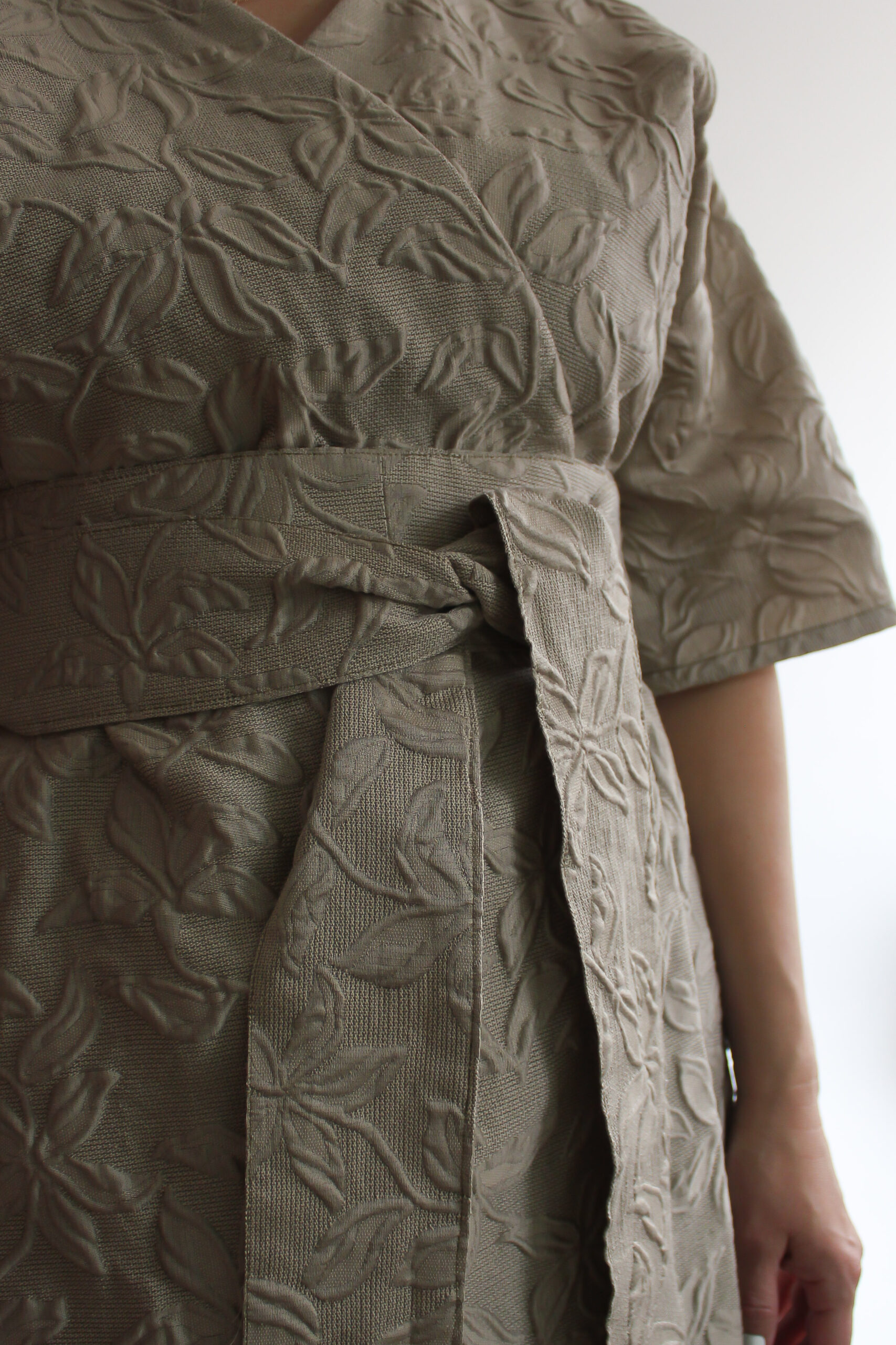 Foglia beige mini wrap dress - Image 12