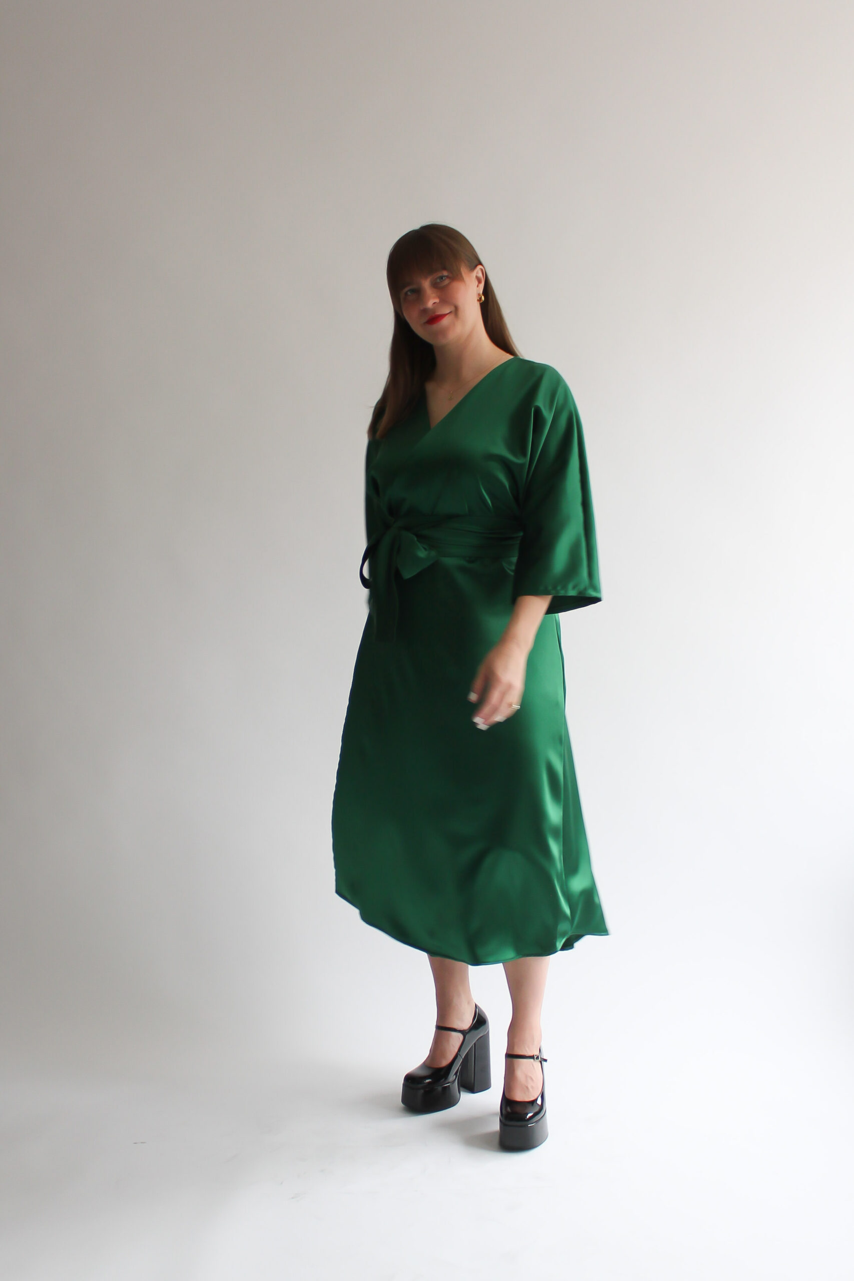Verde lucido 100 % silk midi wrap dress - Image 4