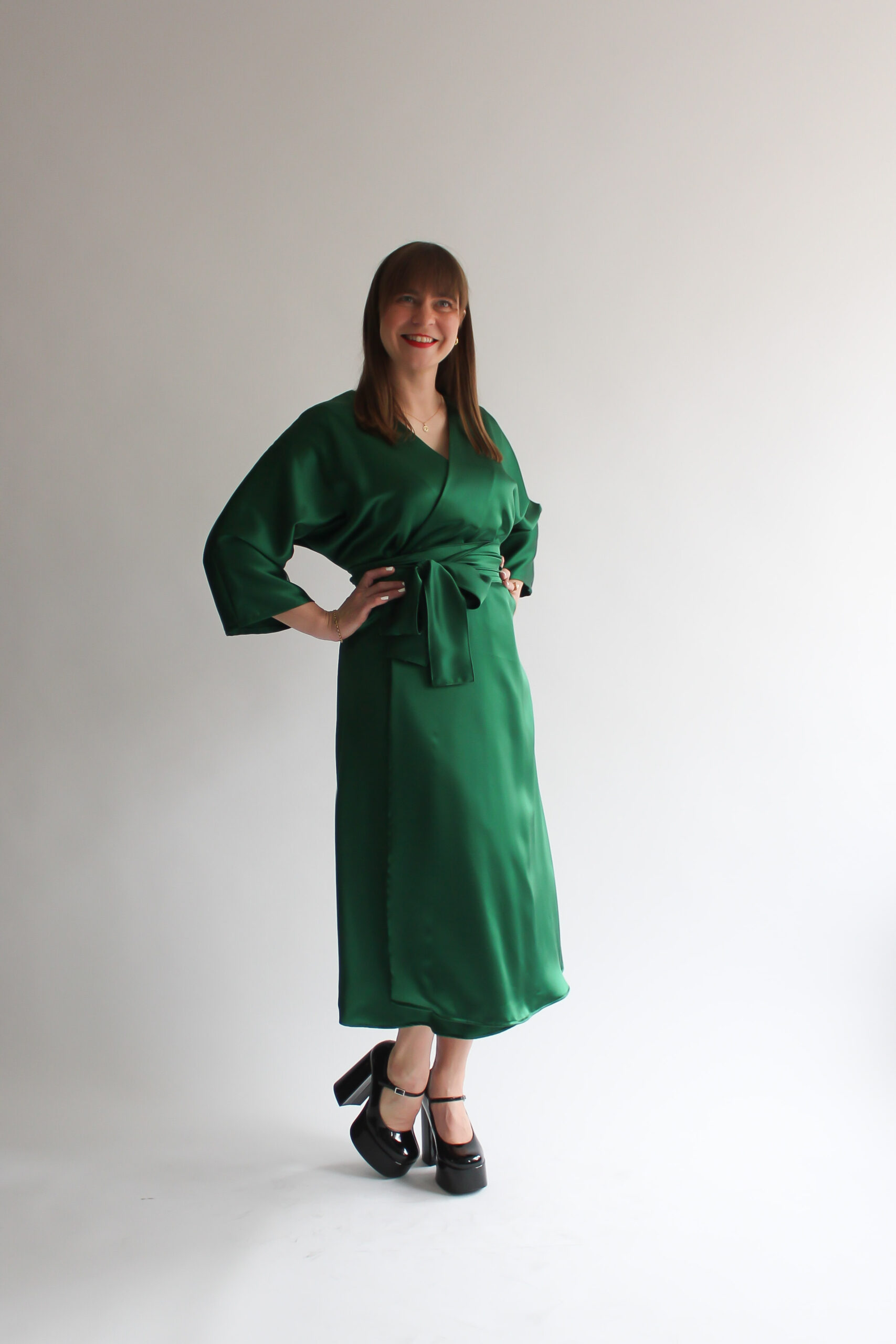 Verde lucido 100 % silk midi wrap dress