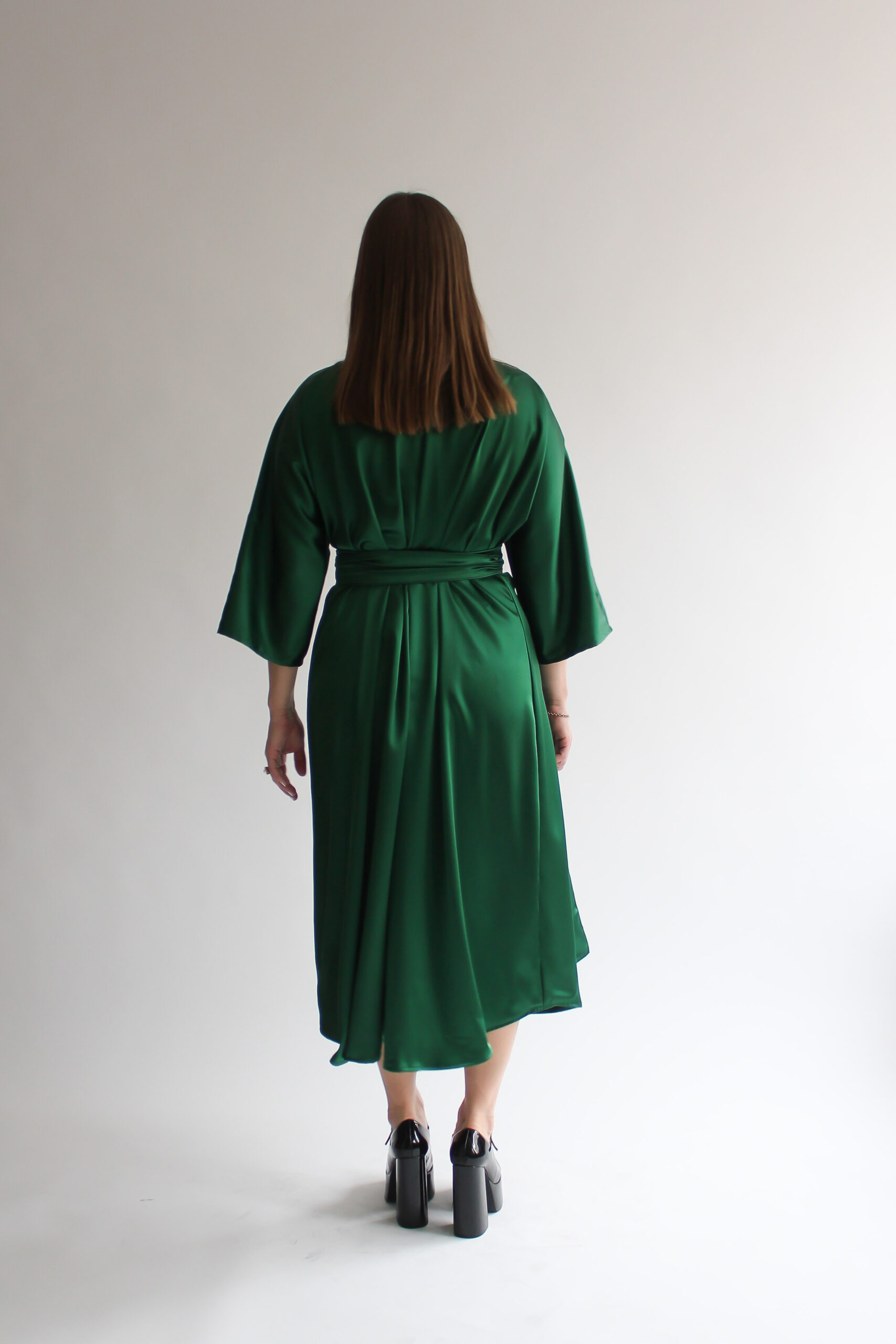 Verde lucido 100 % silk midi wrap dress - Image 7