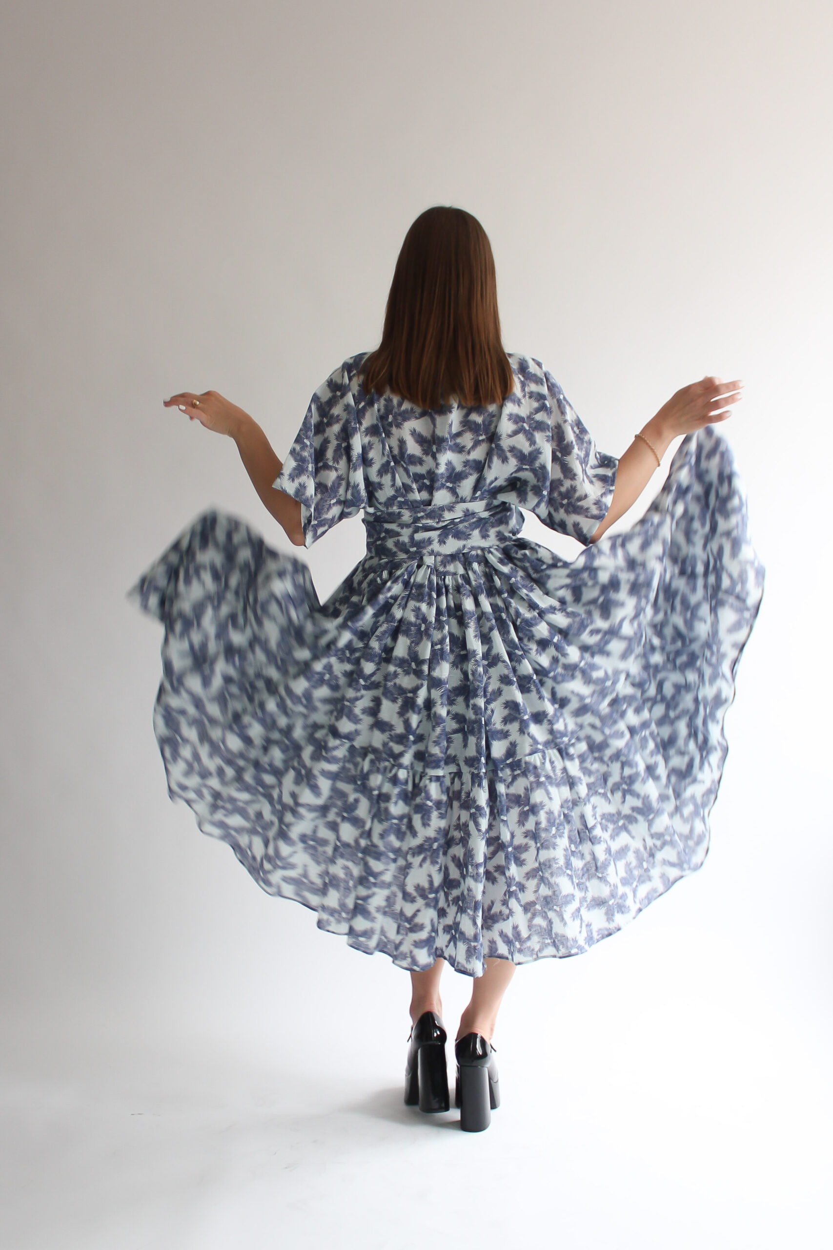 Palma linen long double ruffle dress - Image 7