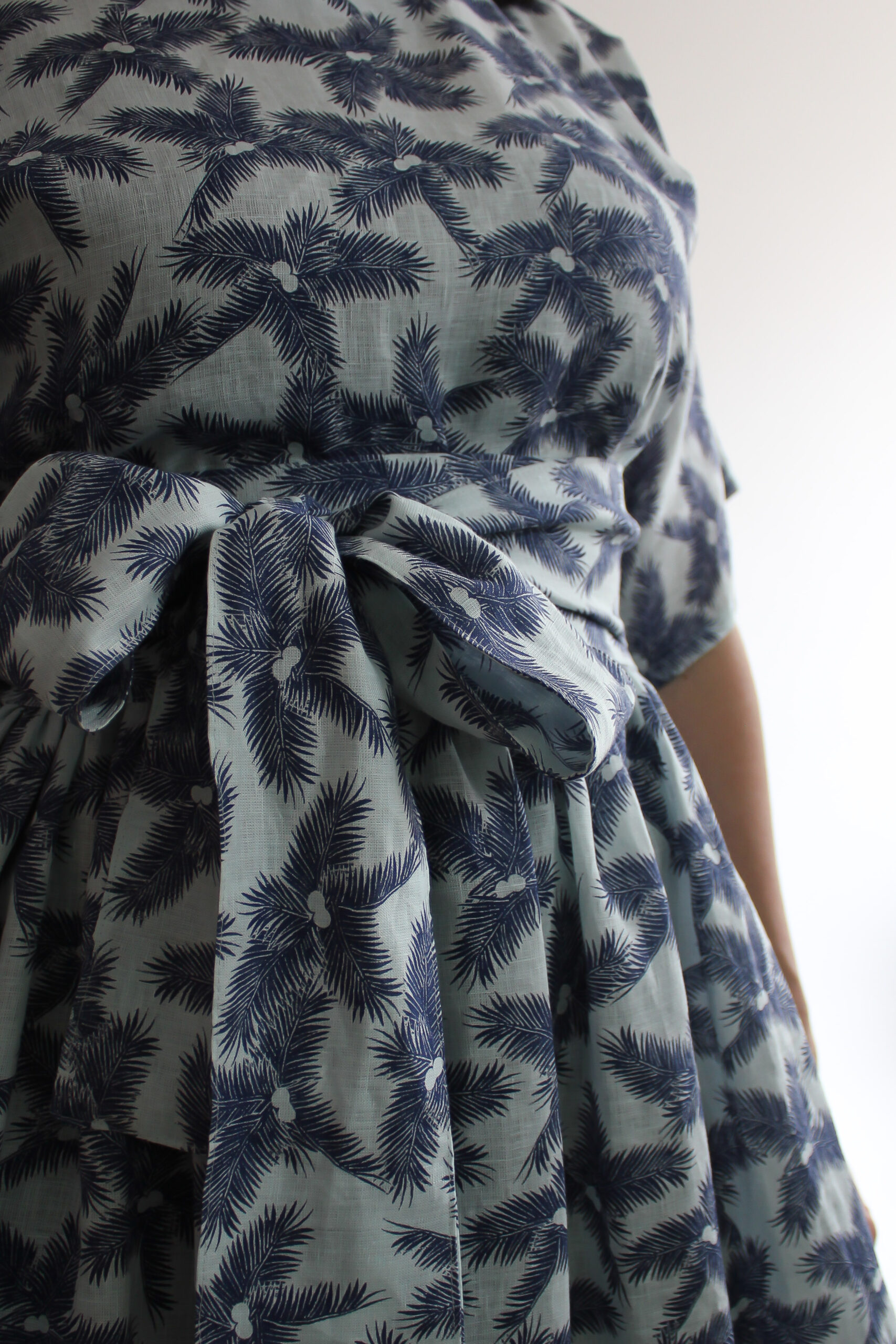 Palma linen long double ruffle dress - Image 11