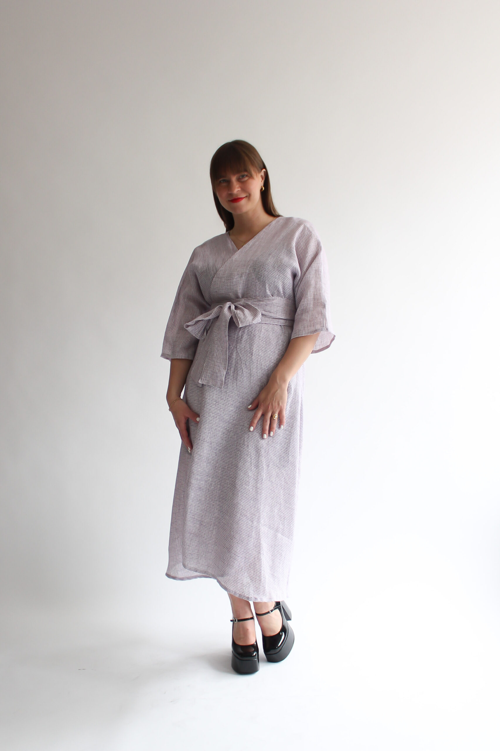 Rurale linen midi wrap dress - Image 4