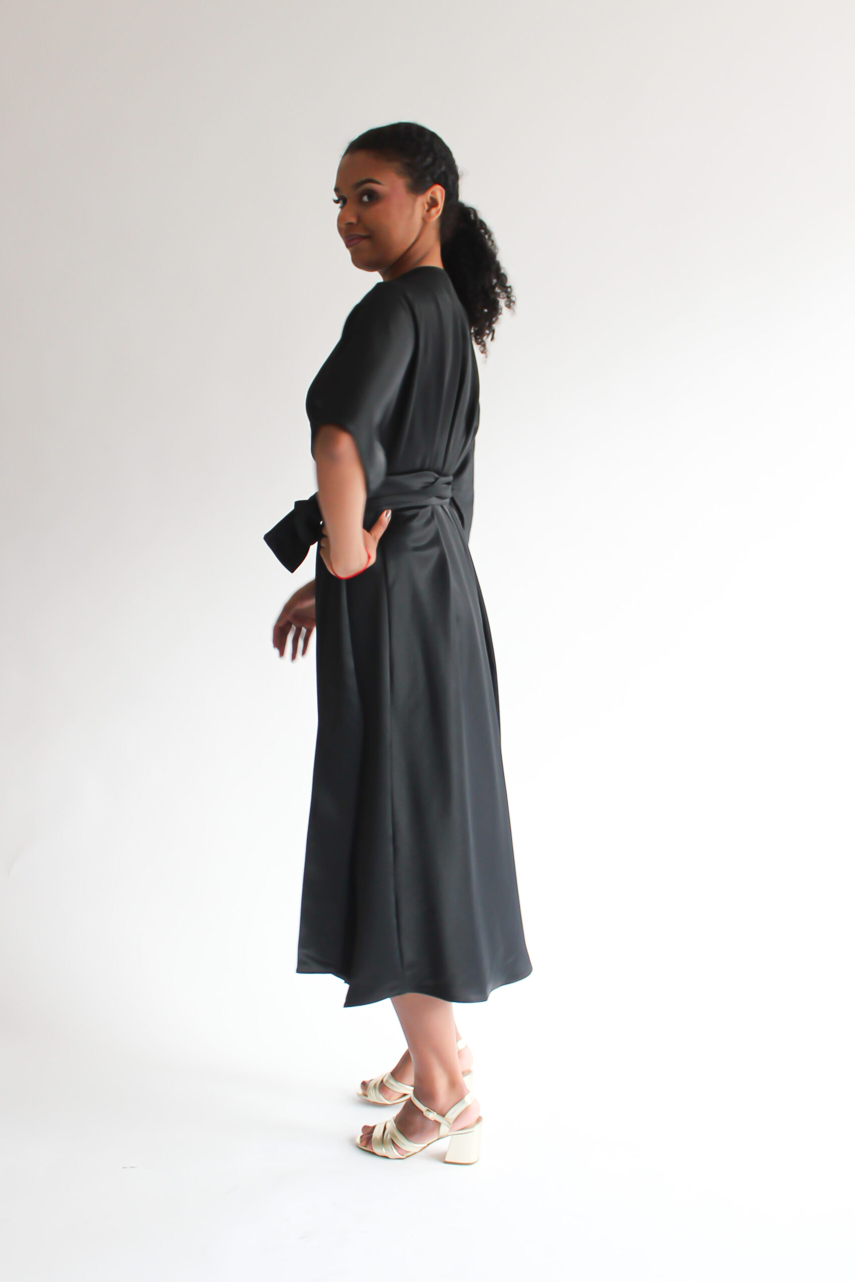 Nero lucido wool-viscose midi wrap dress - Image 5