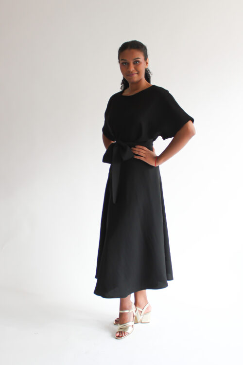Nero wool-viscose shirt + midi skirt combo