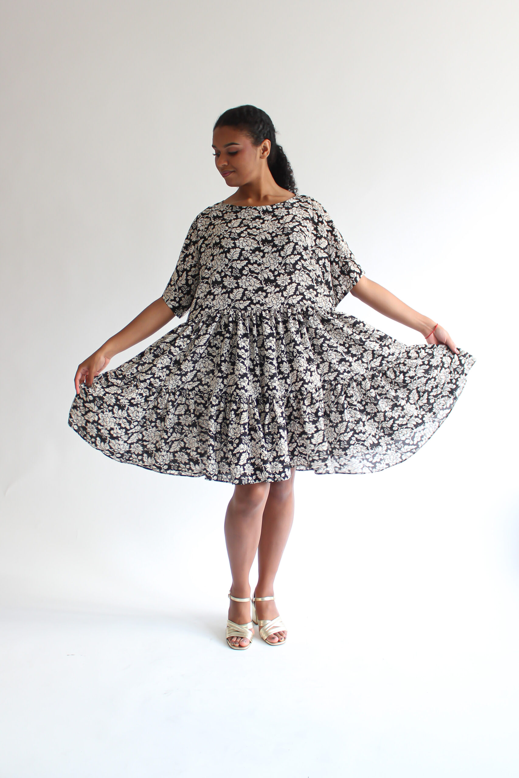 Fiore nero e bianco silk double ruffle dress - Image 6