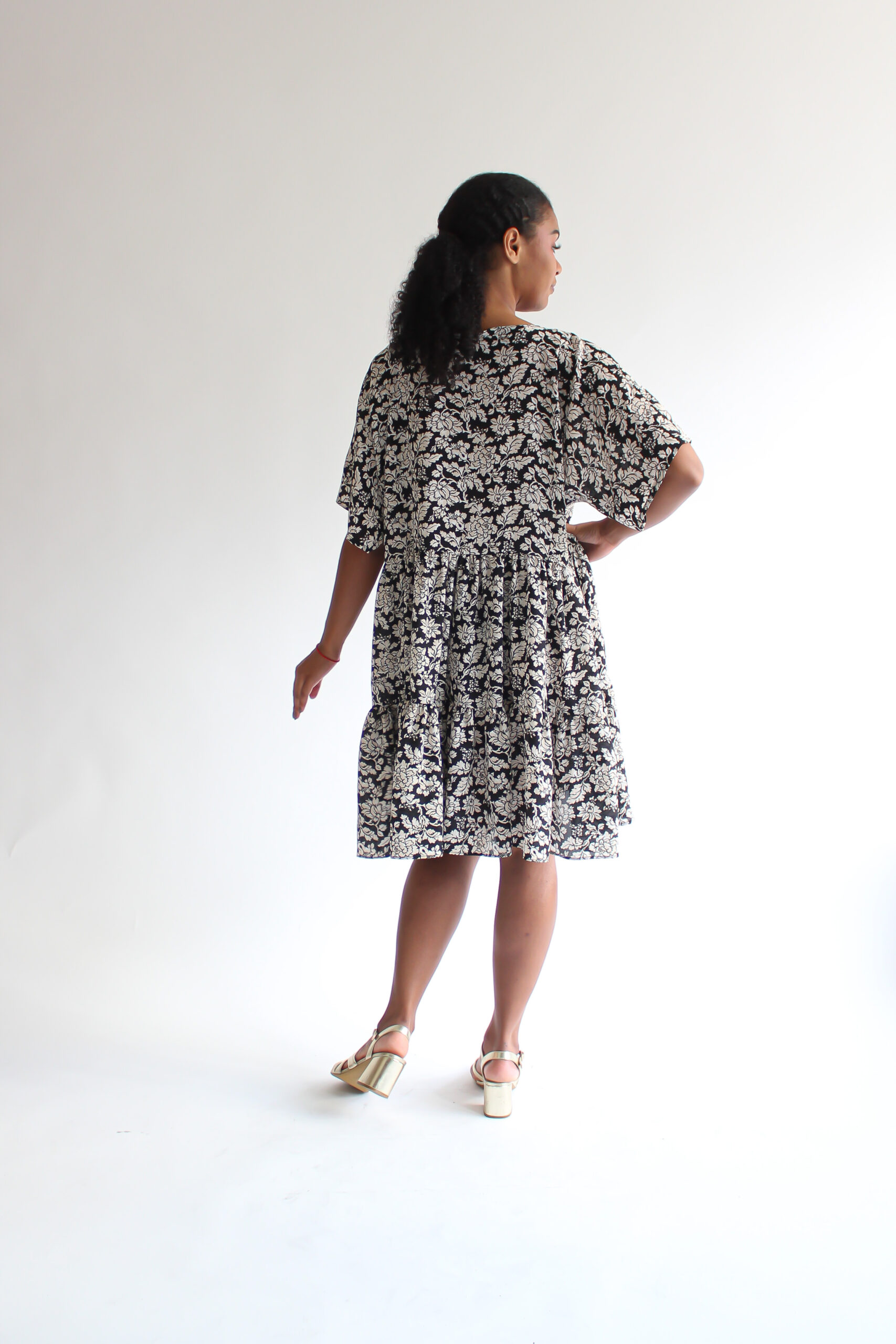 Fiore nero e bianco silk double ruffle dress - Image 8