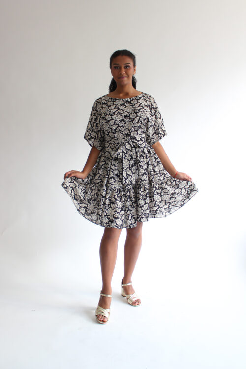 Fiore nero e bianco silk double ruffle dress