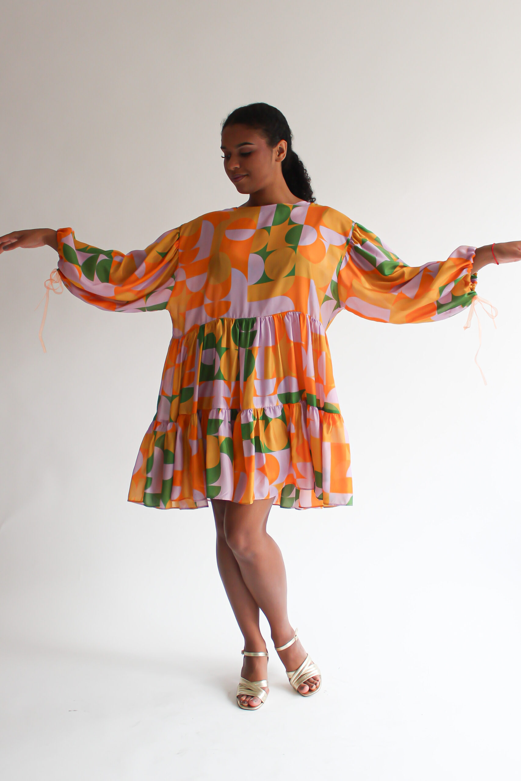 Retro puff sleeve double ruffle dress - Image 4