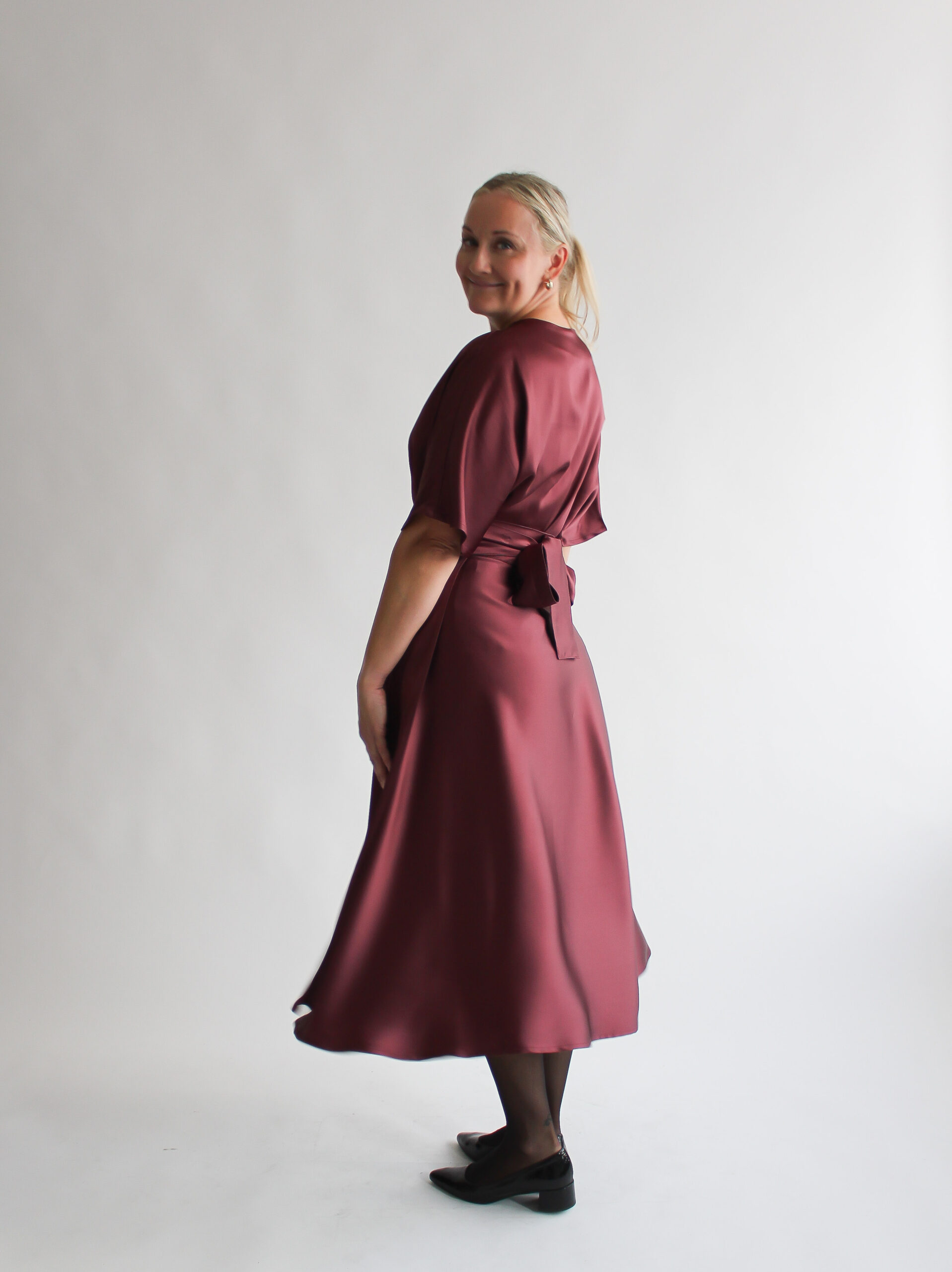 Borgogna lucida shirt + midi skirt combo - Image 7