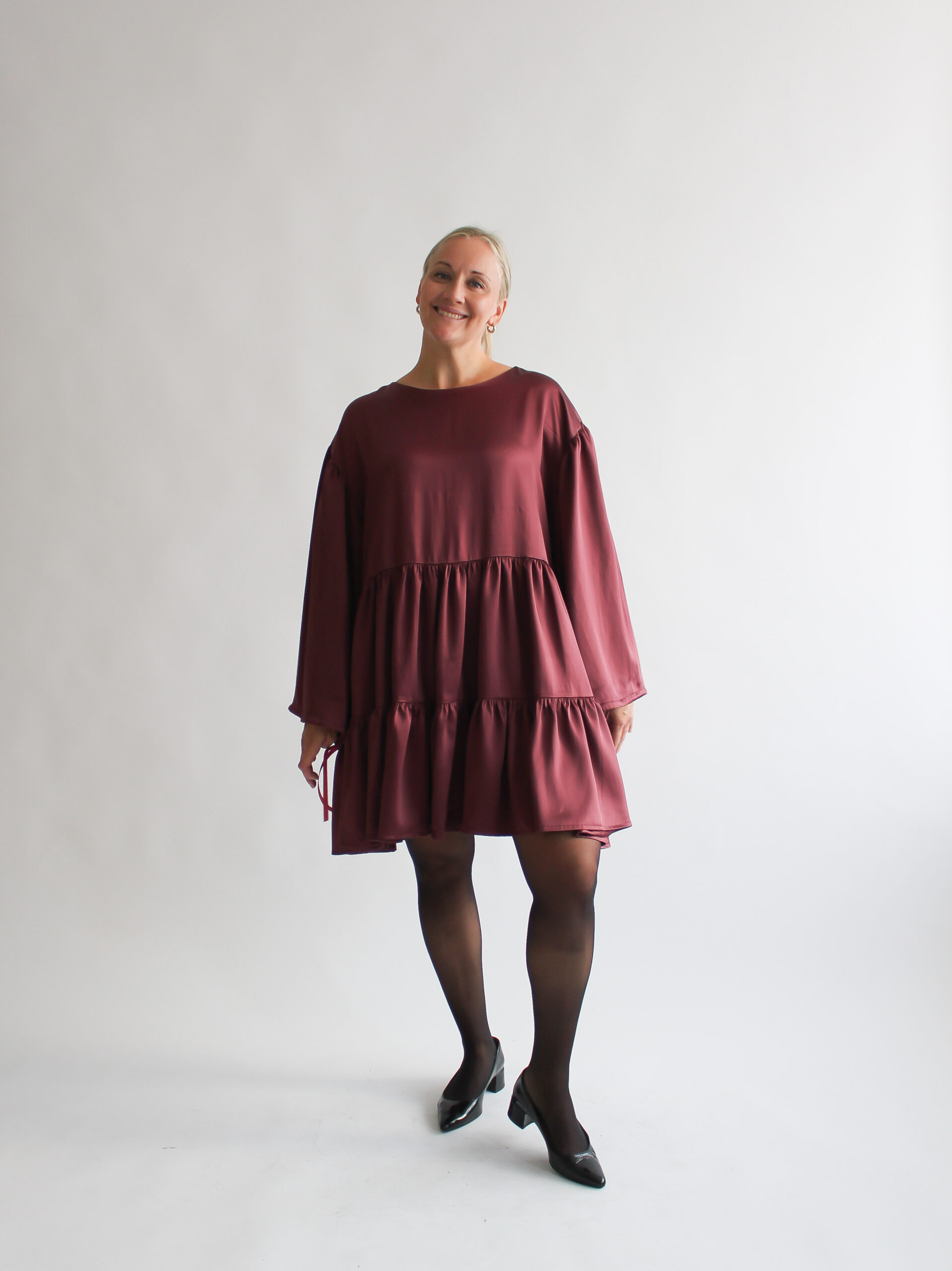 Borgogna lucida puff sleeve double ruffle dress - Image 2