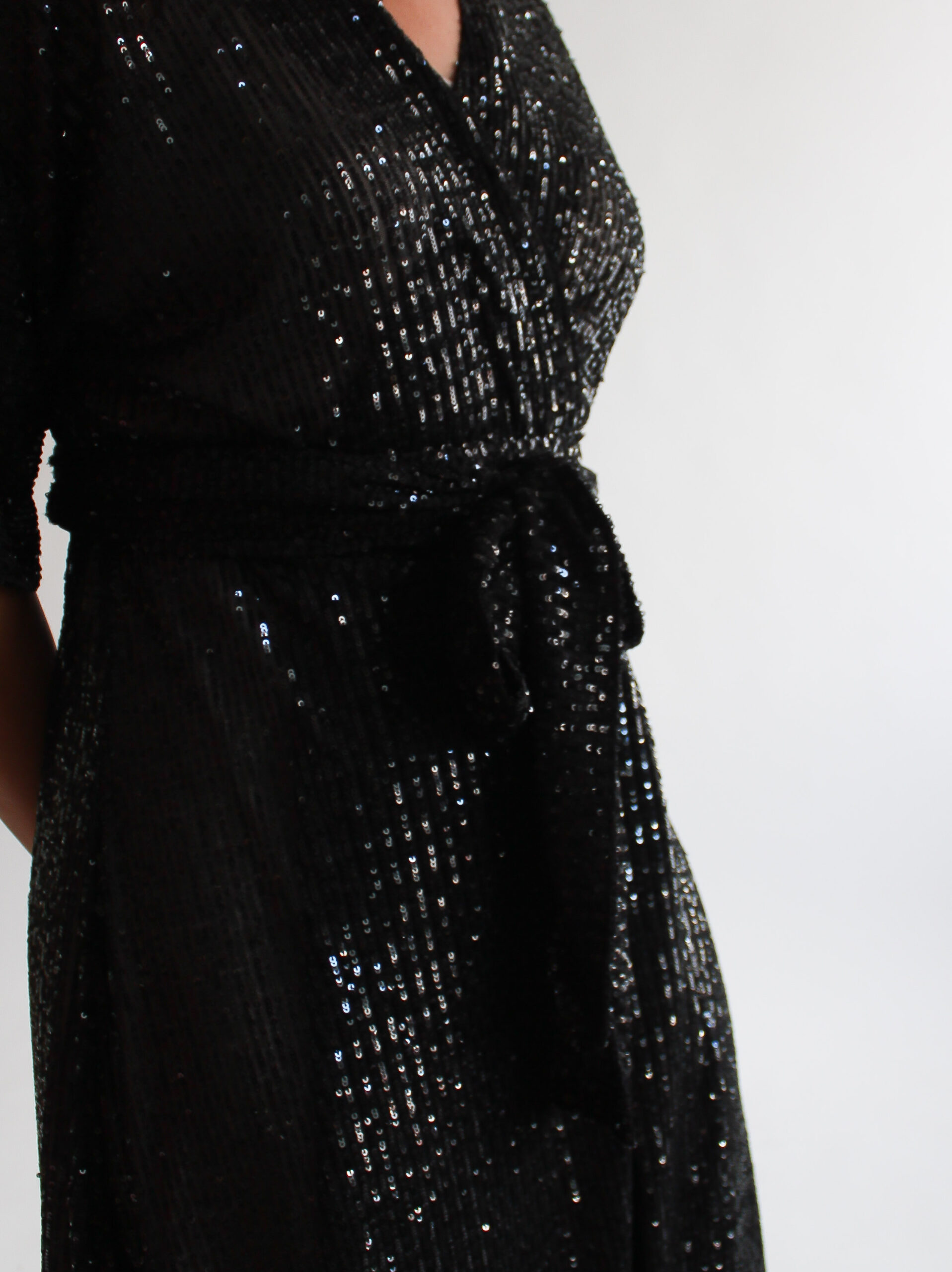 Nero paillettes midi wrap dress - Image 6